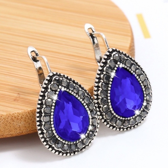 Any 4/$25! Silver Royal Blue Crystal Teardrop Lever Back Earrings - Picture 1 of 6